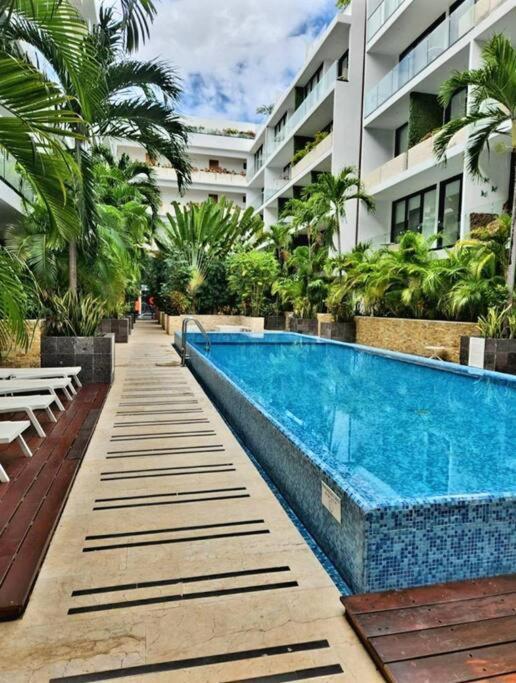 Stunning 1 Bdrm Condo Gym-Pool 10 Min To The Beach & Quinta Av Playa del Carmen Buitenkant foto